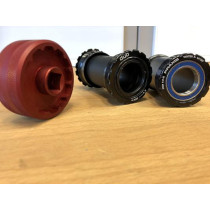 1671.T47 Bottom bracket socket T47