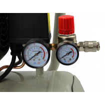 KOLBKOMPRESSOR 50L PAAK, 8BAR, 2,2KW 230V GEKO
